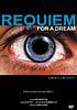 REQUIEM FOR A DREAM - Sara Goldfarb vit seule à Coney Island. Veuve et fantasque, elle nourrit l'espoir obsessionnel d'être un jour invitée sur le plateau de télévision de son émission préférée. C'est dans cette perspective qu'elle suit un régime draconien, afin d'entrer dans la robe qu'elle portera lorsque le grand soir sera venu. Son fils Harry est en proie à une dependance à la drogue. Avec sa petite amie et son copain Tyrone, ils noient leur quotidien dans d'infantiles visions du paradis terrestre. En quête d'une vie meilleure, le quatuor est entraîné dans une spirale infernale qui les enfonce, toujours un peu plus, dans l'angoisse et la dégradation.