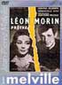Léon Morin Prêtre - Un village français pendant l'occupation. Barny est une jeune veuve passionnée qui vit seule avec sa fille. Intelligente et frustrée, elle souffre des élans amoureux qui la portent vers ses collègues de travail. Incroyante, elle se risque à braver un prêtre... Léon Morin (Jean-Paul BELMONDO, superbe à contre-emploi). Mais celui-ci est jeune, beau, fort moralement et aussi intelligent qu'elle. Barny se retrouve prise à son propre piège. Une lutte mystique et amoureuse s'engage entre eux, de laquelle personne ne sortira vainceur... -- Bonus: Filmographies de Jean-Pierre MELVILLE, Jean-Paul BELMONDO. Critiques. Notes de production. 